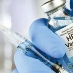 बझाङका किशोरीलाई एचपिभी खोप लगाइँदै hpv-vaccine