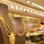 आज घट्यो सुनको मूल्य : कतिमा हुदैंछ कारोवार ? gold-768×432