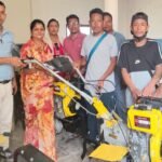 हाते ट्याक्टर पाएपछि नवलपरासी सुनवनस्थित दुर्गम क्षेत्रका स्थानीय खुशी 20250613_163859