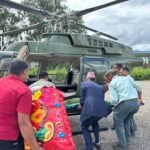 राष्ट्रपति महिला उत्थान कार्यक्रम : हेलिकोप्टरमै अस्पताल, आमाले पाउन थाले नयाँ जीवन HeliUddar_Rukum_Raju